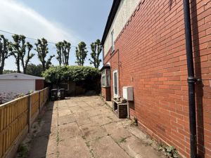 Photo 16- click for photo gallery